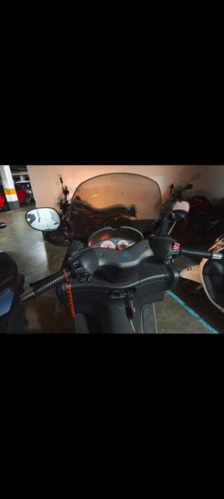 Piaggio X8 125cc Scooter Negro/