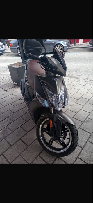 Kymco Agility City 125 - 381 km - Baúl