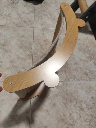 Casa para gatos de varios niveles