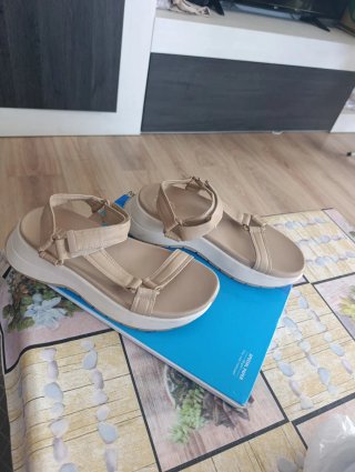 Sandalias Beige
