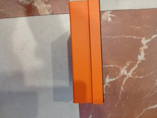 Caja Hermes pequeña para guardar cinturón