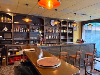R-7940402 Traspaso Bar Restaurante en Marianao