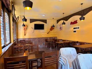 R-7940402 Traspaso Bar Restaurante en Marianao
