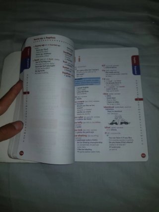 First Time Ingles: Diccionario bilingue Espanol...