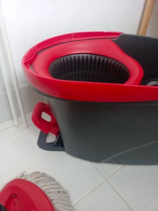 Cubo y fregona Vileda