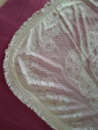 Colcha de verano antigua blanca, cama matrimonio