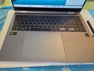 Samsung Galaxy Book4 Pro 360 16