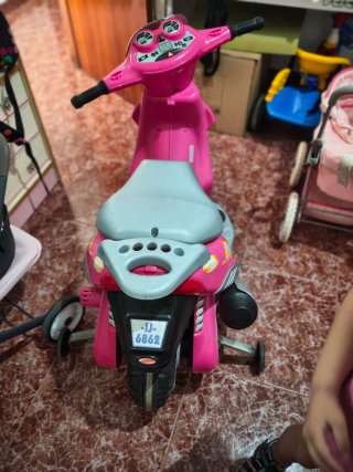 Moto Eléctrica Infantil Scooter Rosa