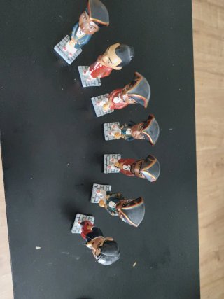 Figuras Cabezudos y Kilikis