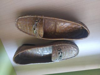 Zapatos planos piel efecto pitón talla 37