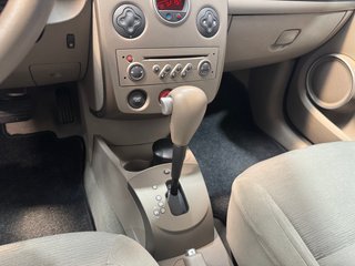 Renault Clio 1.6 i Aut