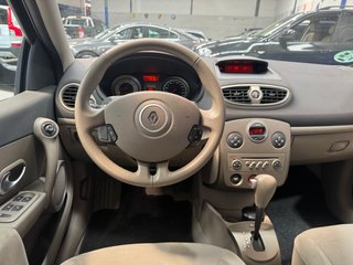 Renault Clio 1.6 i Aut