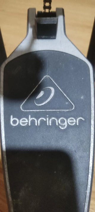 Pedal Bombo Behringer