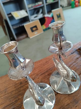 Pareja candelabros cisne Swan art deco