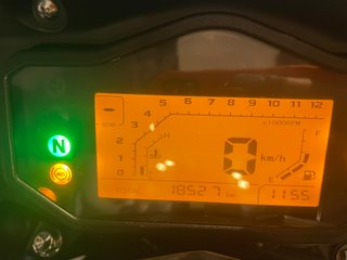 Benelli TRK 251 Negra/Plata
