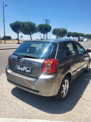 Toyota Corolla 2004