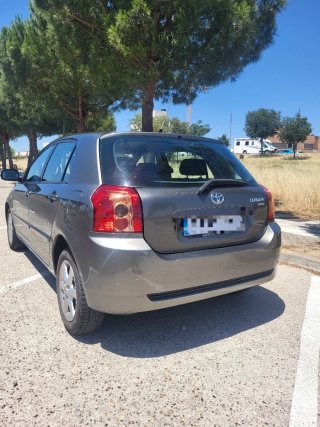 Toyota Corolla 2004
