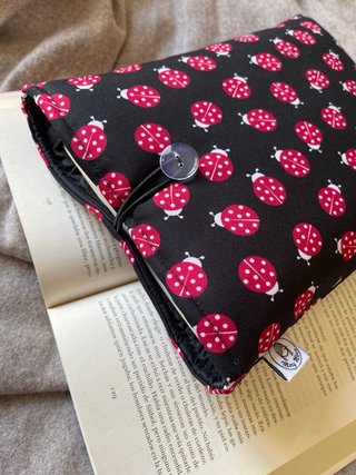 Funda literaria