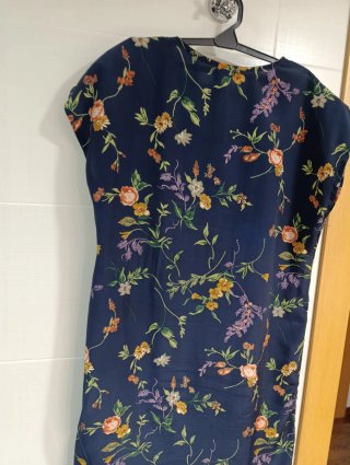 Vestido floral azul talla 50