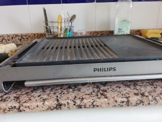 Plancha de cocina Philips eléctrica. Medidas 50x30