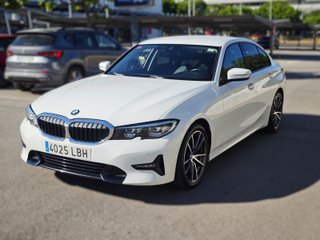 BMW Serie 3  320d Auto  IMPECABLE y CON GARANTÍA