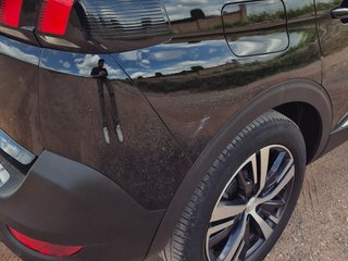 Peugeot 5008 Allure 1.5L (garantía 10 años)