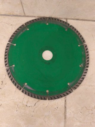 Radial Makita Grande Nueva