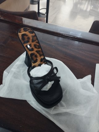 Zapatos de tacón negros talla 40