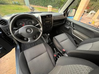 Suzuki Jimny 2005