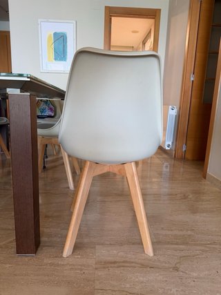 Sei (6) sedie beige e bianche stile Ikea