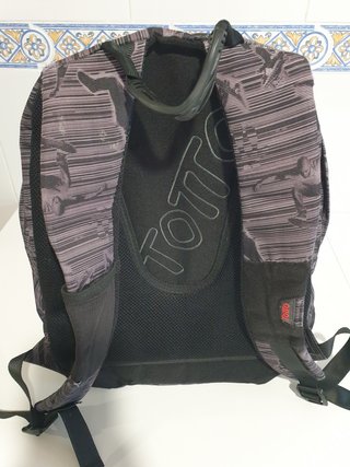 Mochila Totto SKATE + Llavero