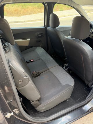 Dacia Lodgy 2013