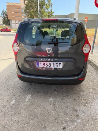 Dacia Lodgy 2013