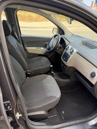 Dacia Lodgy 2013