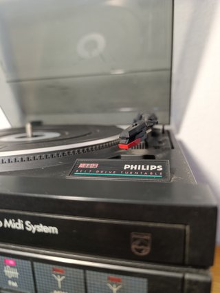 Philips F1463 Midi System Negro