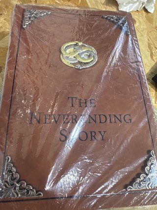 Réplica Libro La Historia Interminable Marrón
