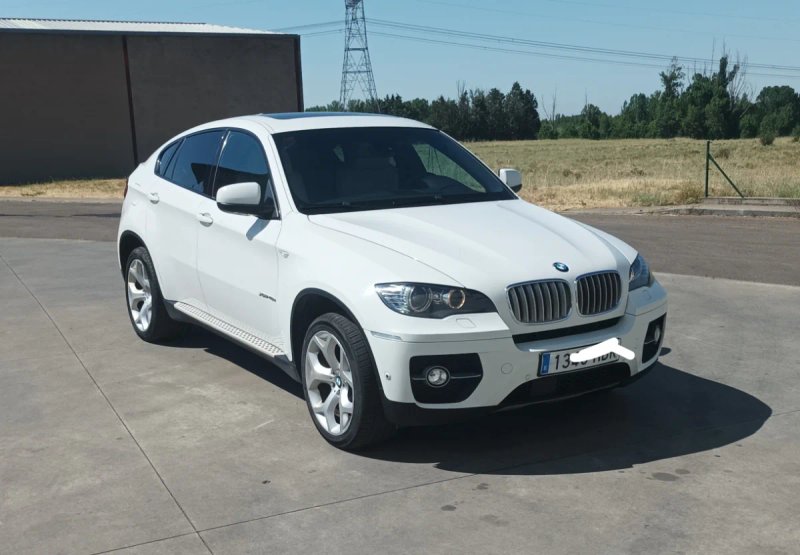 BMW X6 2012 - foto 1