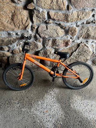 Bicicleta BMX Naranja
