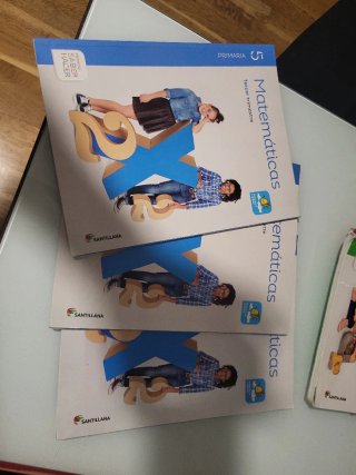 Libros de  5 de primaria  Saber Hacer Santillana