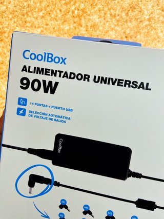 CoolBox Cargador Universal 90W + Puerto USB