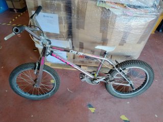 Bicicleta BMX Monty Cas 16 Cromada