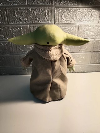 Baby Yoda Star Wars figura interactiva