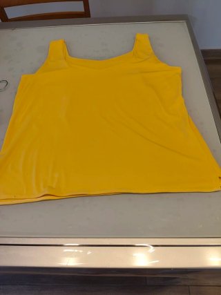 Camiseta tirantes ribete