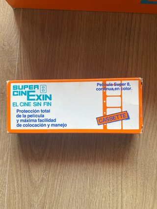 Proyector Super 8 Cinexin con 2 películas