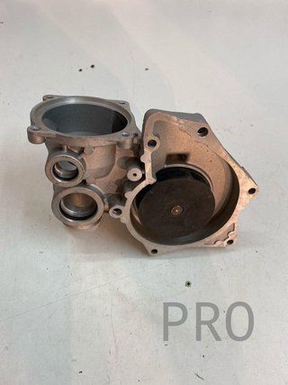 Bomba agua bmw serie 5 7 8 nueva