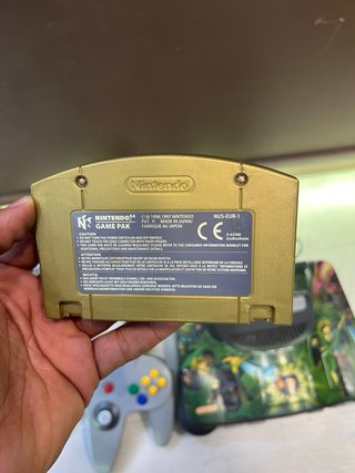 Nintendo 64 con 2 mandos y juego Zelda