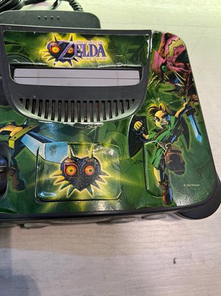 Nintendo 64 con 2 mandos y juego Zelda