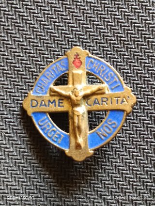Lote 4 amuletos religiosos antiguos