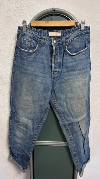 Lote pantalones vaqueros Stradivarius Talla 38.