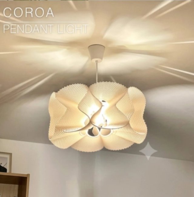 Luminária de Teto Coroa Escultórica